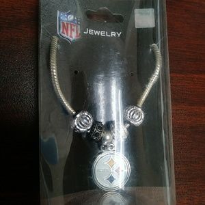 NFL Steelers charm bracelet